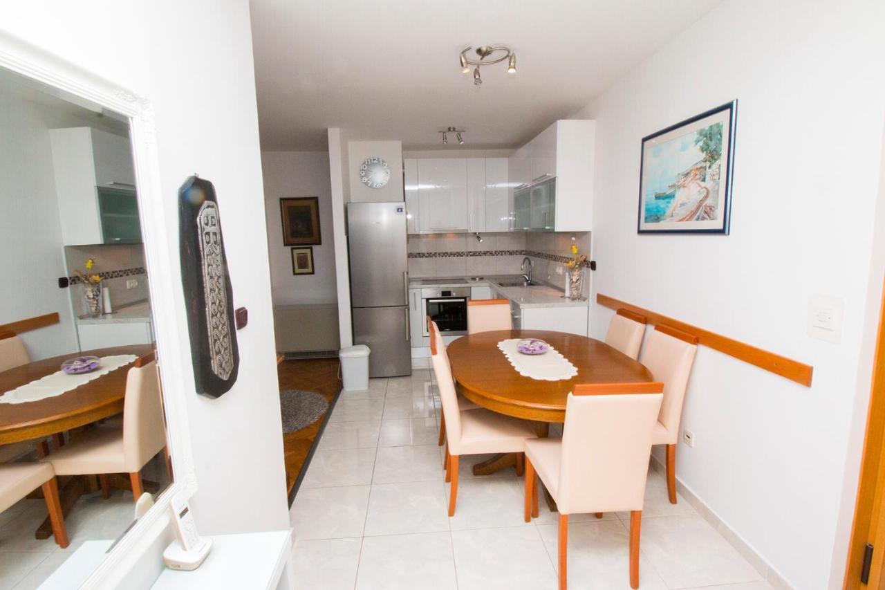 Apartman Seka Оміш Екстер'єр фото