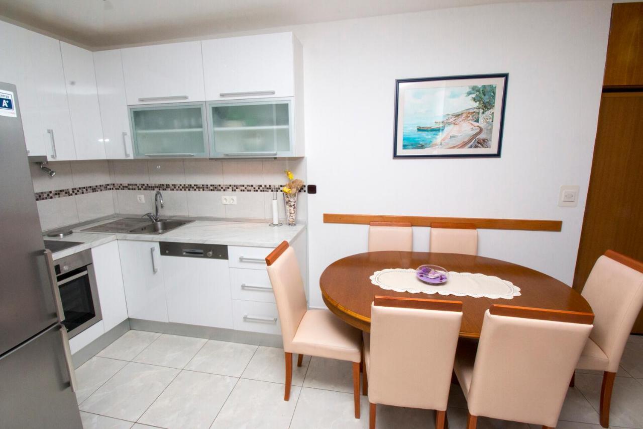 Apartman Seka Оміш Екстер'єр фото