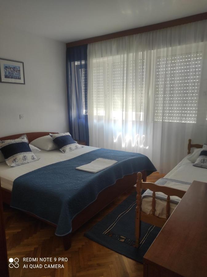 Apartman Seka Оміш Екстер'єр фото